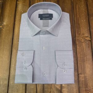پیراهن رنگ طوسی روشن مردانه guess پارچه ۶۰ درصد نخ کد 438